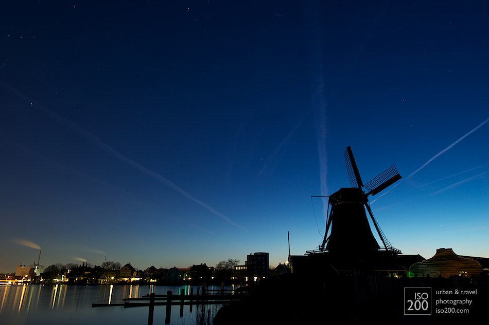 Dusk at Zaanse Schans, the world heritage site just outside Amsterdam. 30 seconds at f11 at 24mm for the exif peepers.