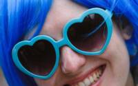 Photo blog photo: 'Edinburgh Fringe #4 – a Blue Face'