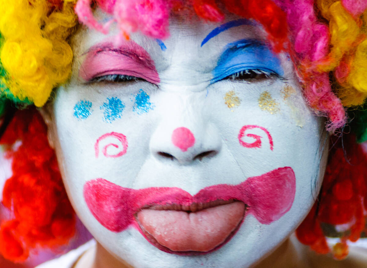 
Edinburgh Virtual Fringe 2020 #27 - A happy clown